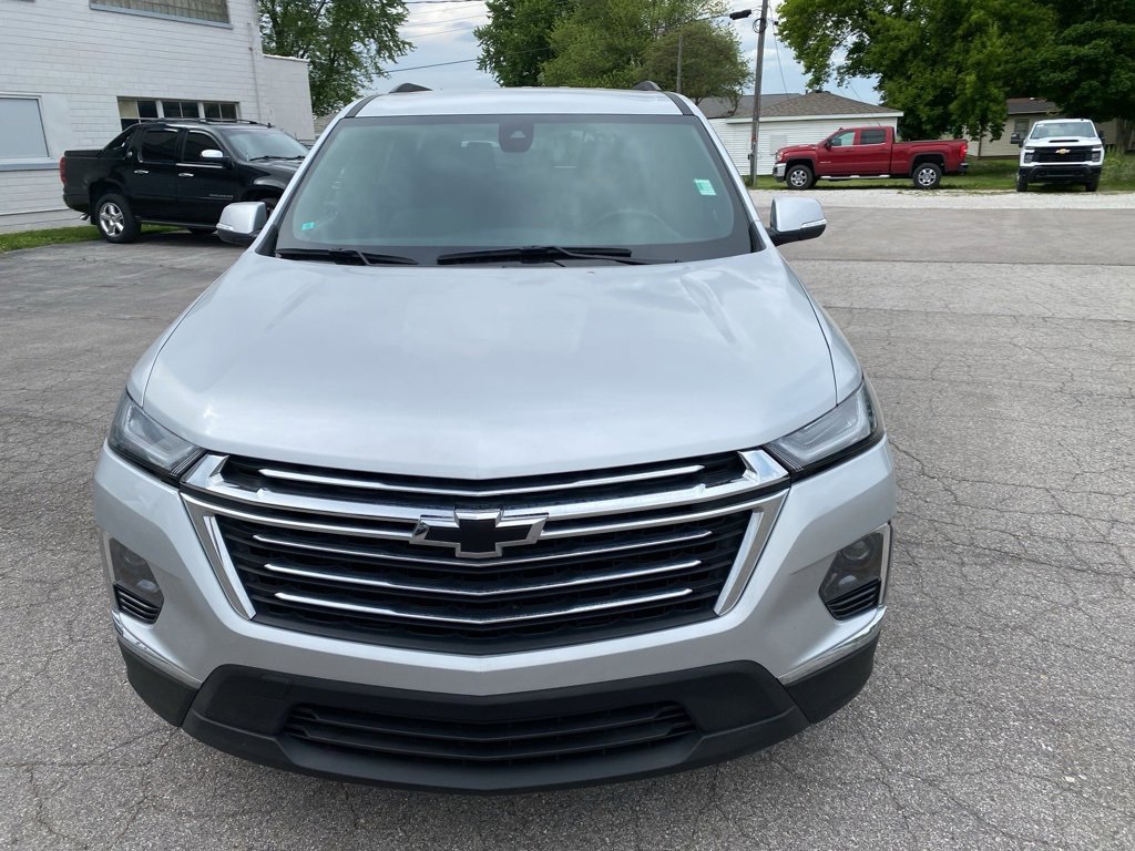 2022 Chevrolet Traverse Cloth photo 2