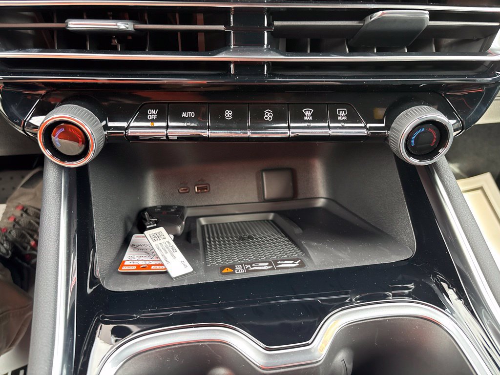 2026 Chevrolet Traverse RS - Photo 24