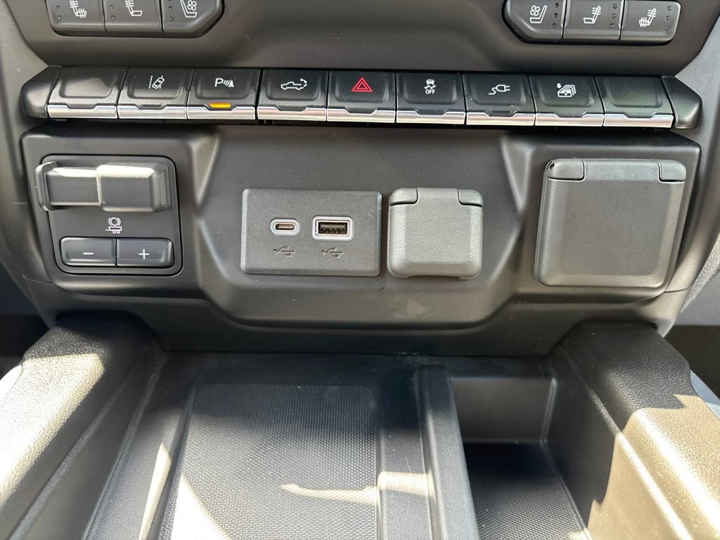 2022 Chevrolet Silverado 2500HD High Country - Photo 28
