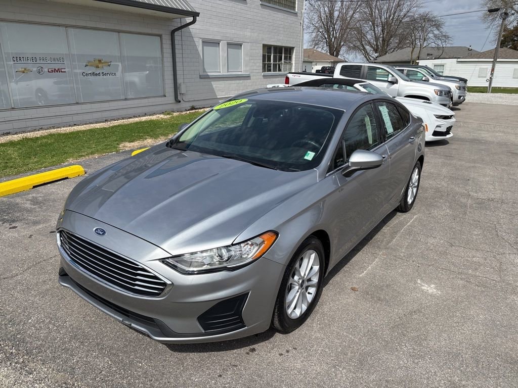 2020 Ford Fusion SE