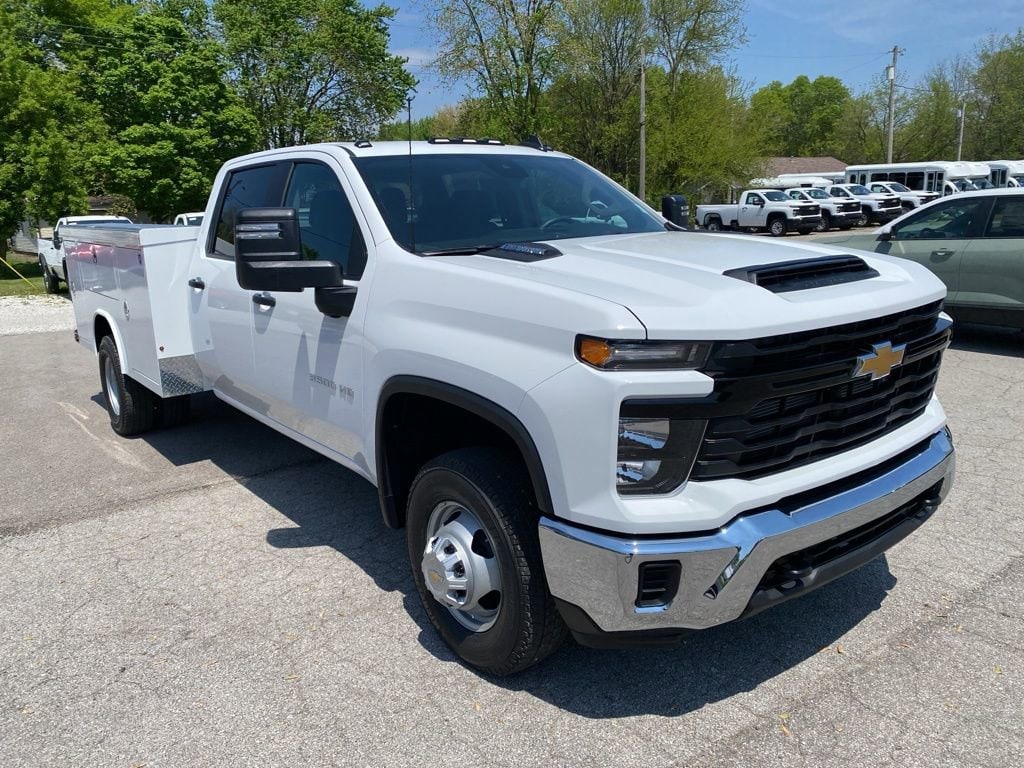 2025 Chevrolet Silverado 3500 HD Work Truck - Photo 3