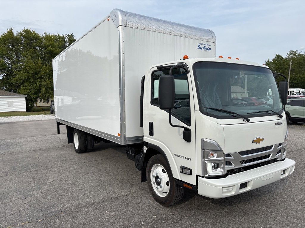 2026 Chevrolet Silverado 3500HD 4500HD photo 3