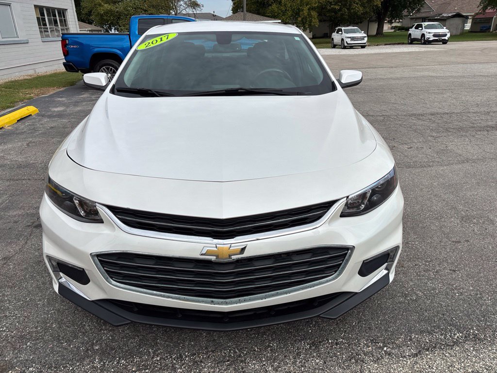 Used 2017 Chevrolet Malibu 1LT with VIN 1G1ZE5ST7HF160455 for sale in Kentland, IN