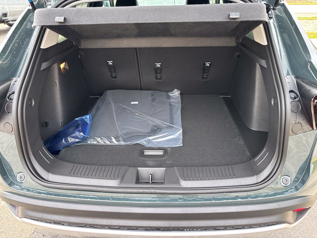 2026 Chevrolet Trax LT - Photo 12