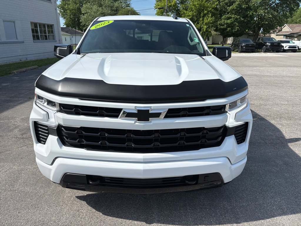 2023 Chevrolet Silverado 1500 RST photo 2