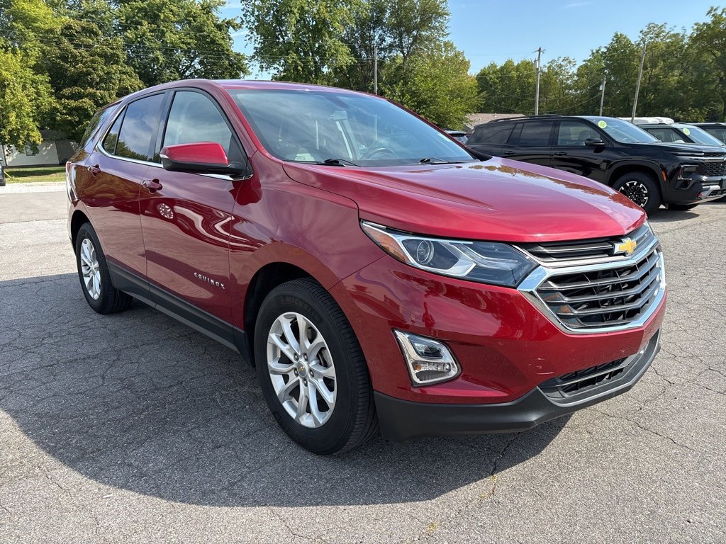 2018 Chevrolet Equinox LT photo 3