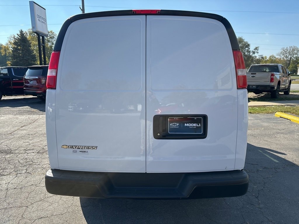 New 2025 Chevrolet Express Cargo 2500 WT Van