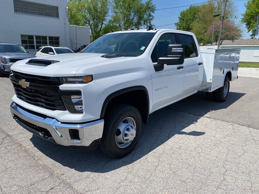 New 2025 Chevrolet Silverado 3500 HD Chassis Cab Work Truck Truck