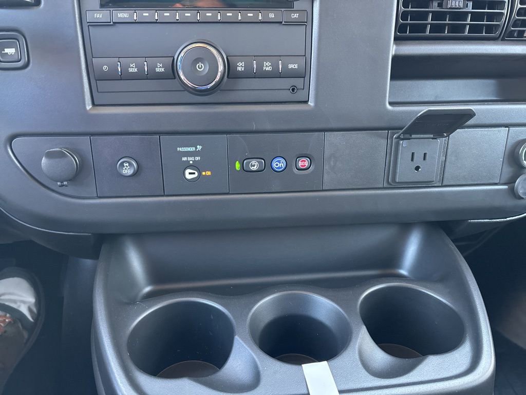 2025 Chevrolet Express Cargo Work Van - Photo 16