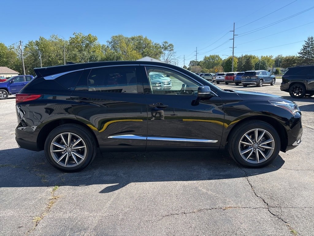 Used 2023 Acura RDX w/Technology Package