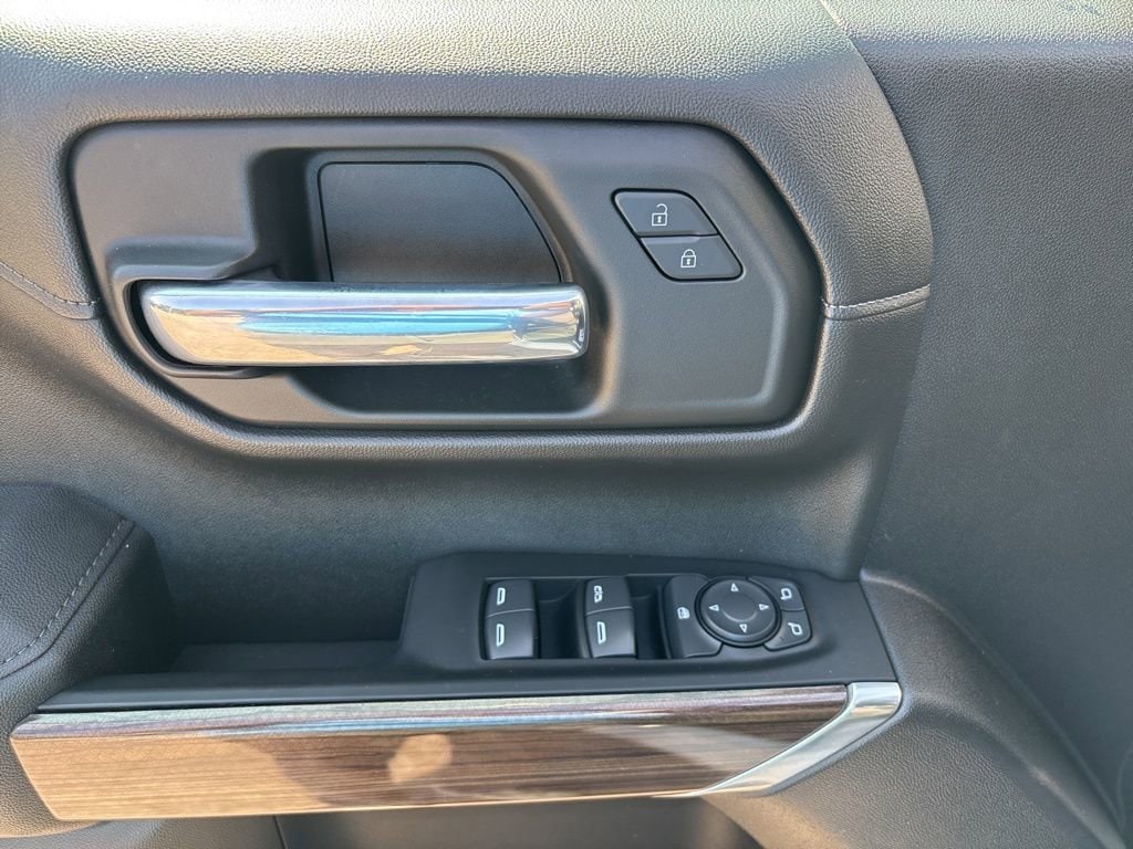2022 Chevrolet Silverado 1500 Limited RST - Photo 16