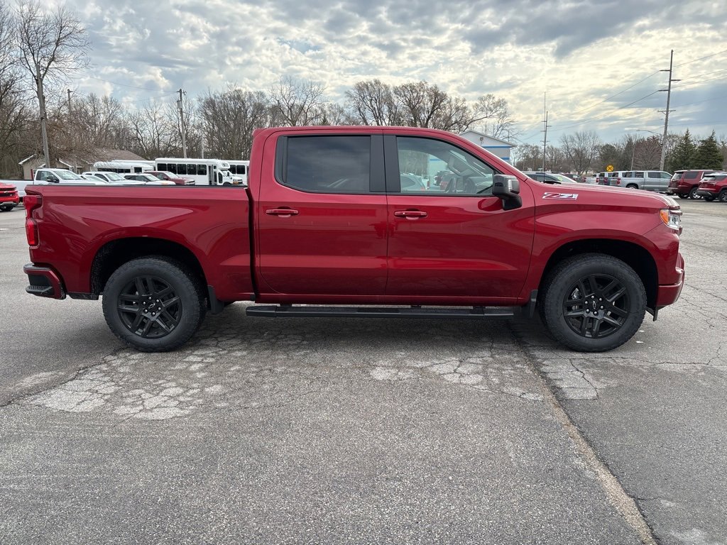 2025 Chevrolet Silverado 1500 RST photo 4