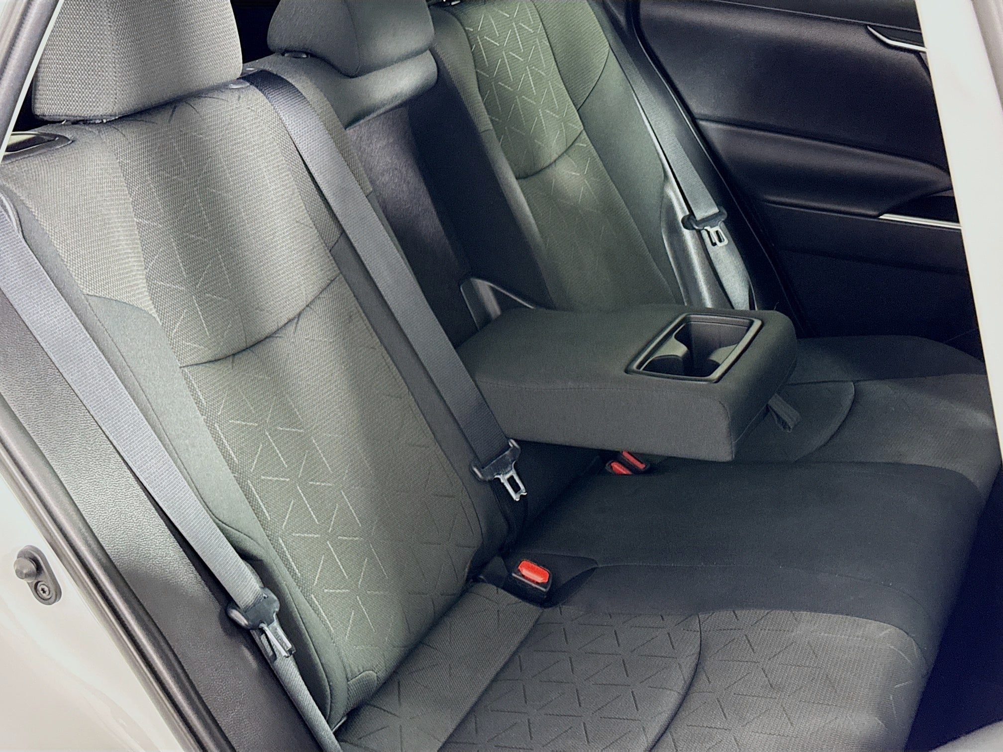 2021 Toyota RAV4 XLE - Photo 39