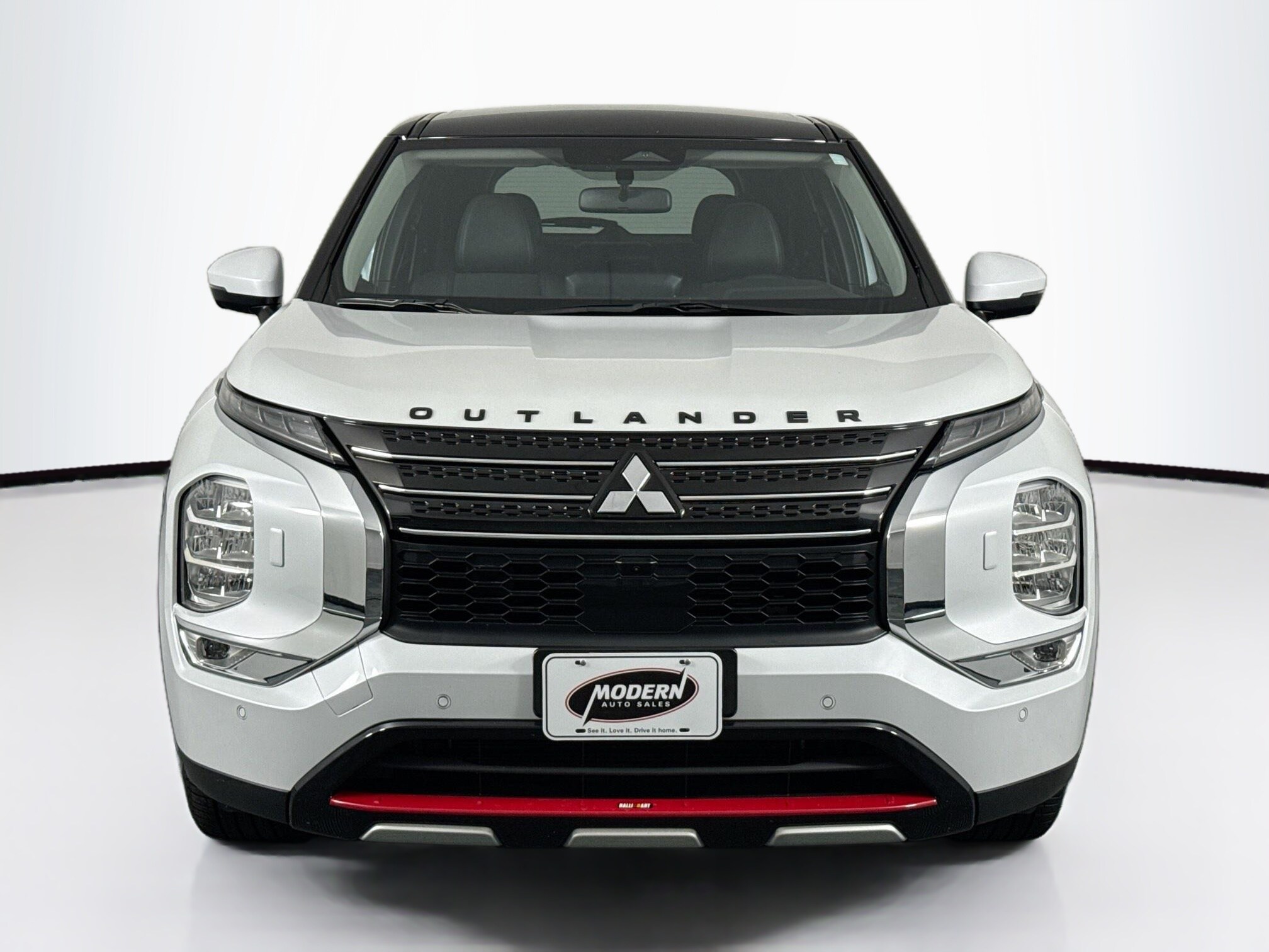 2023 Mitsubishi Outlander PHEV SE photo 4