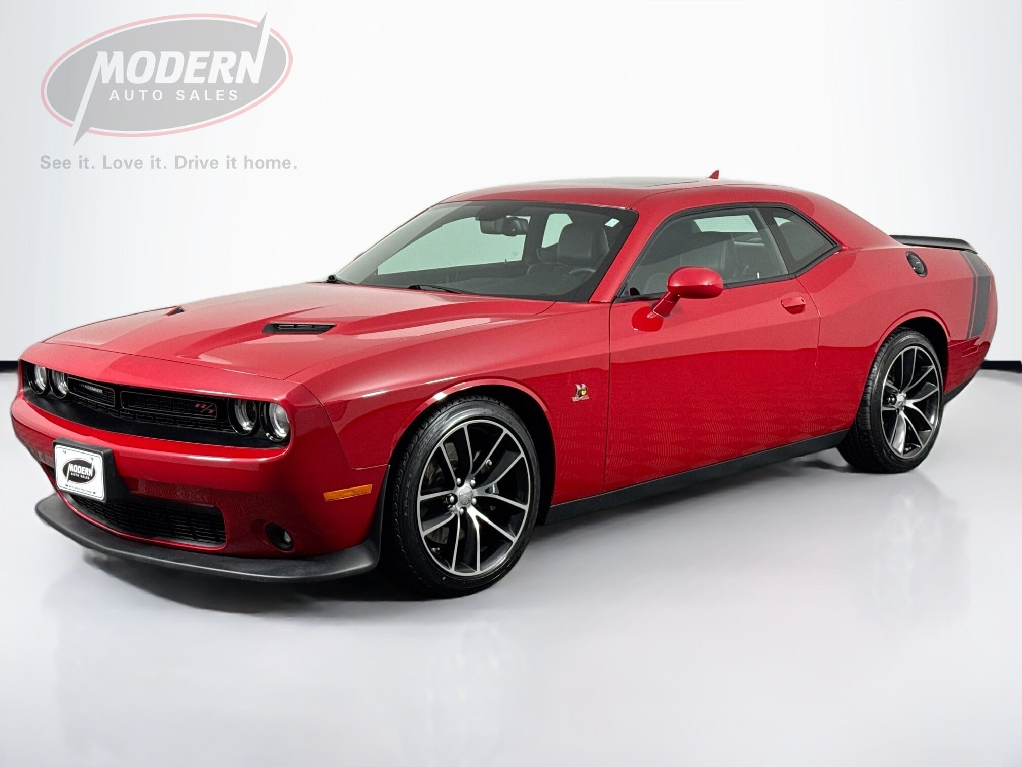 2016 Dodge Challenger Scat Pack's photo
