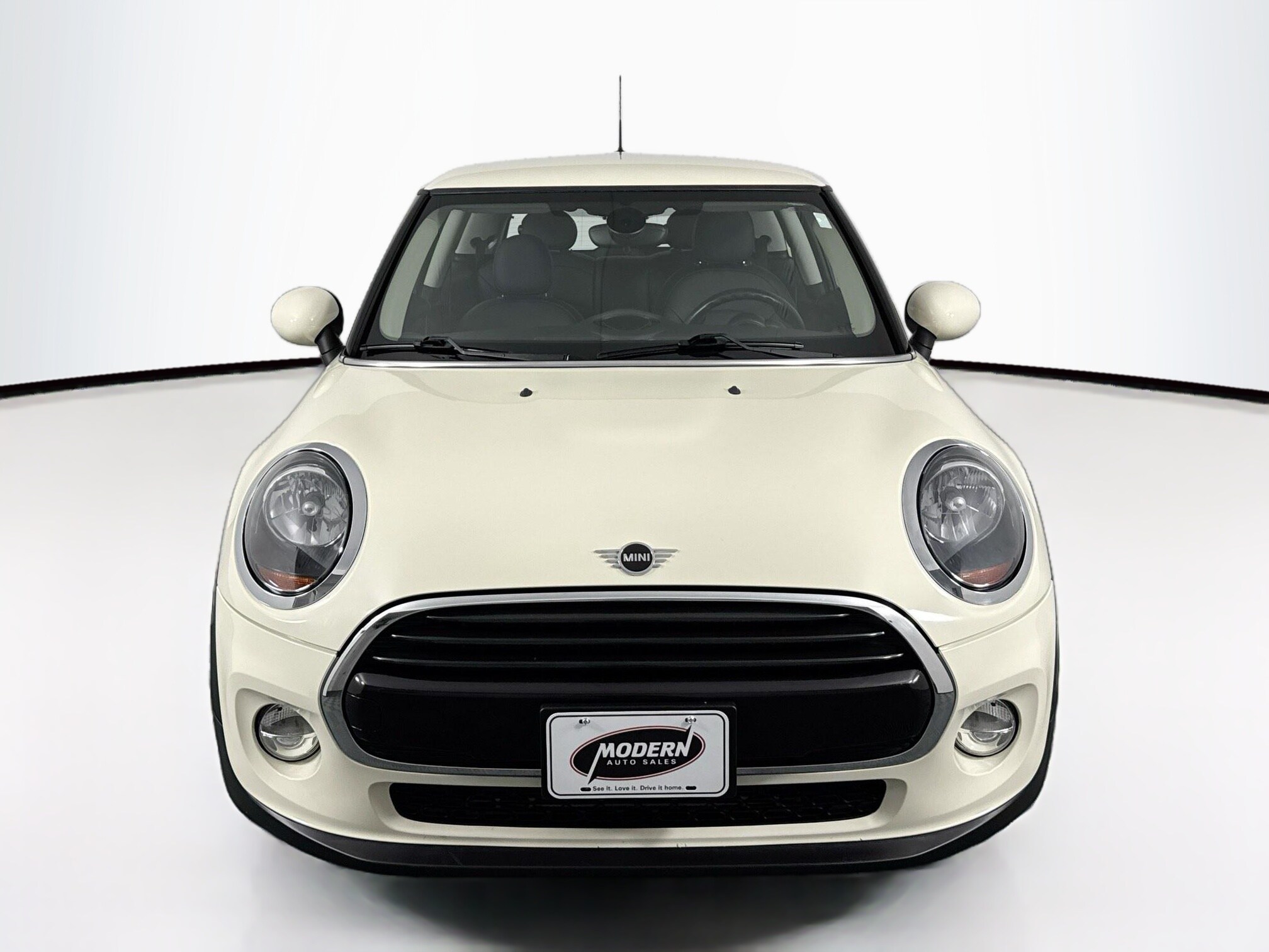2019 Mini Cooper Hardtop photo 4