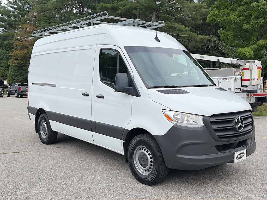 Used 2022 Mercedes-Benz Sprinter 1500 Cargo Van 144 in. WB Cargo Van
