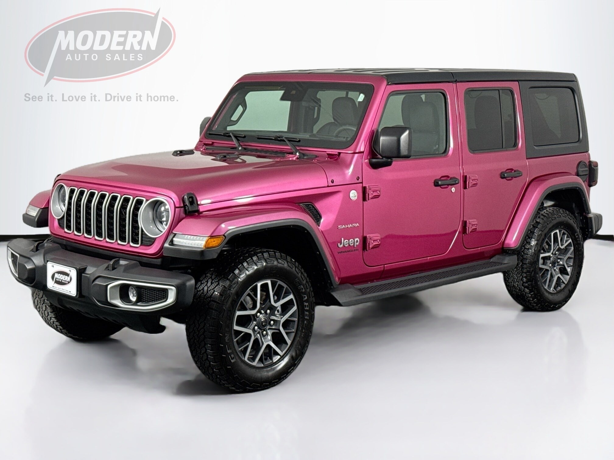 2024 Jeep Wrangler 4-Door Sahara's photo