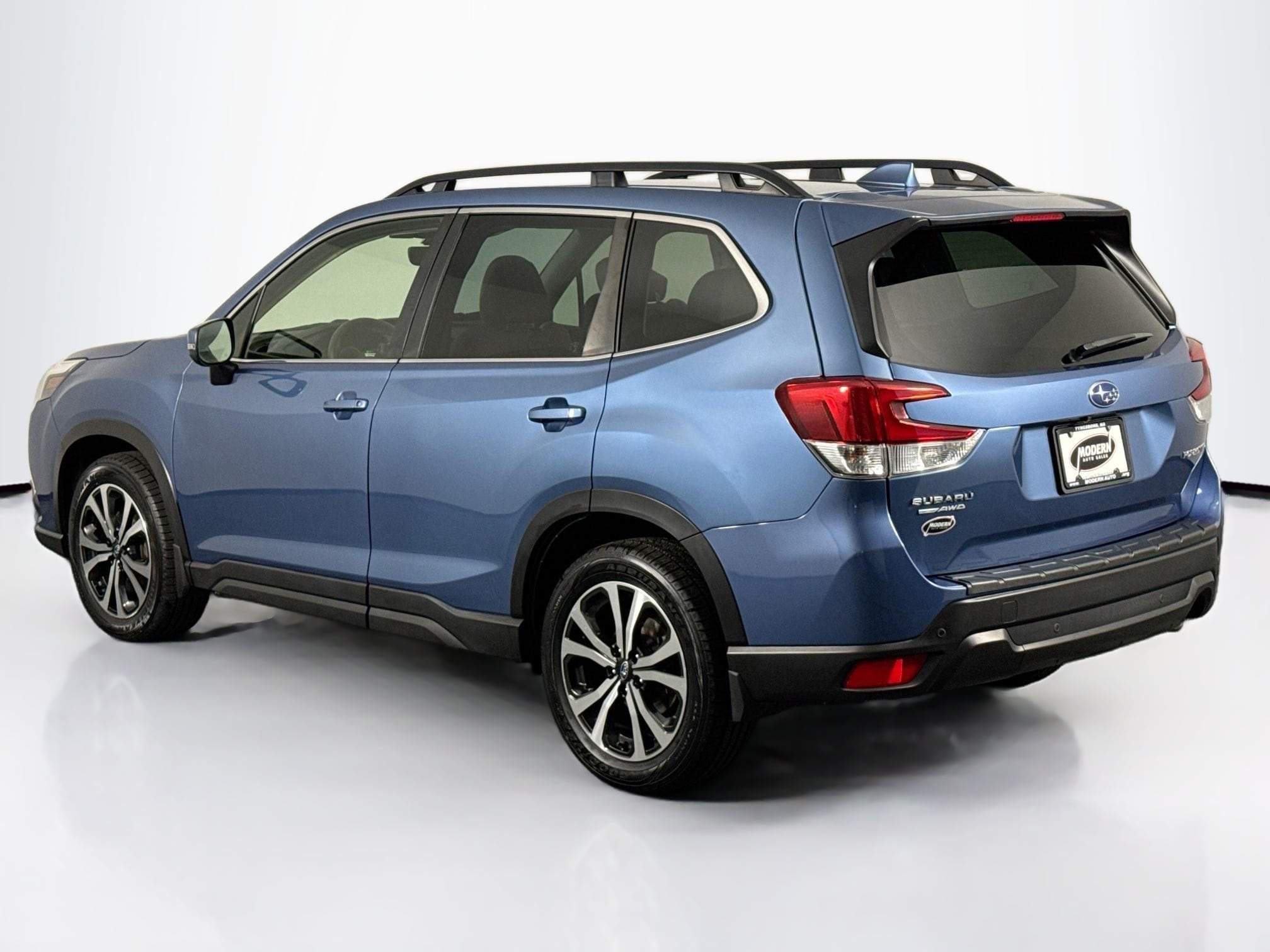 2022 Subaru Forester Limited - Photo 13