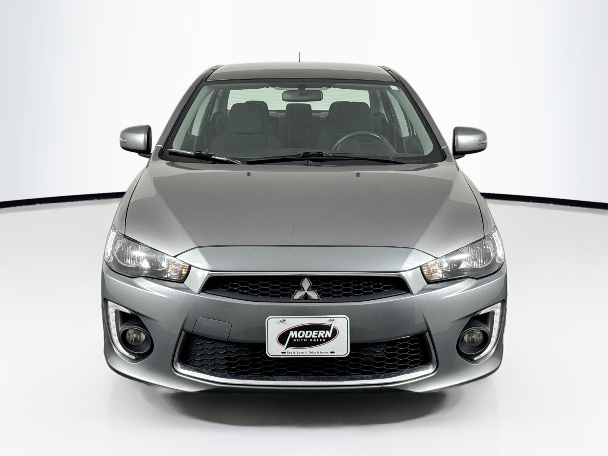 2017 Mitsubishi Lancer ES photo 4
