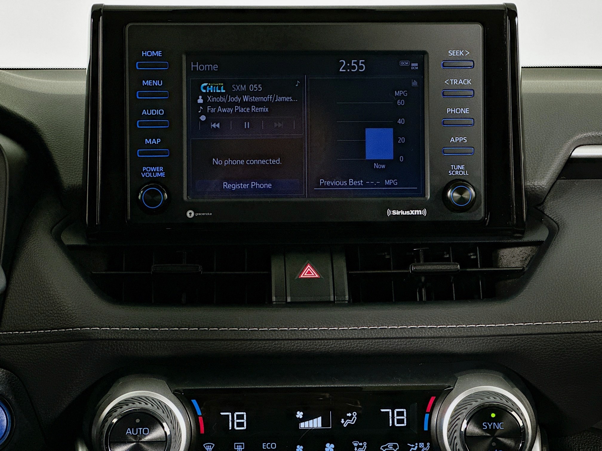 2021 Toyota RAV4 XLE - Photo 27