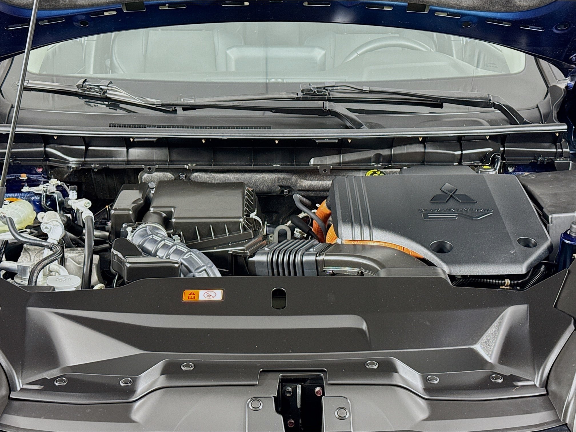 2023 Mitsubishi Outlander Plug-In Hybrid SE - Photo 18
