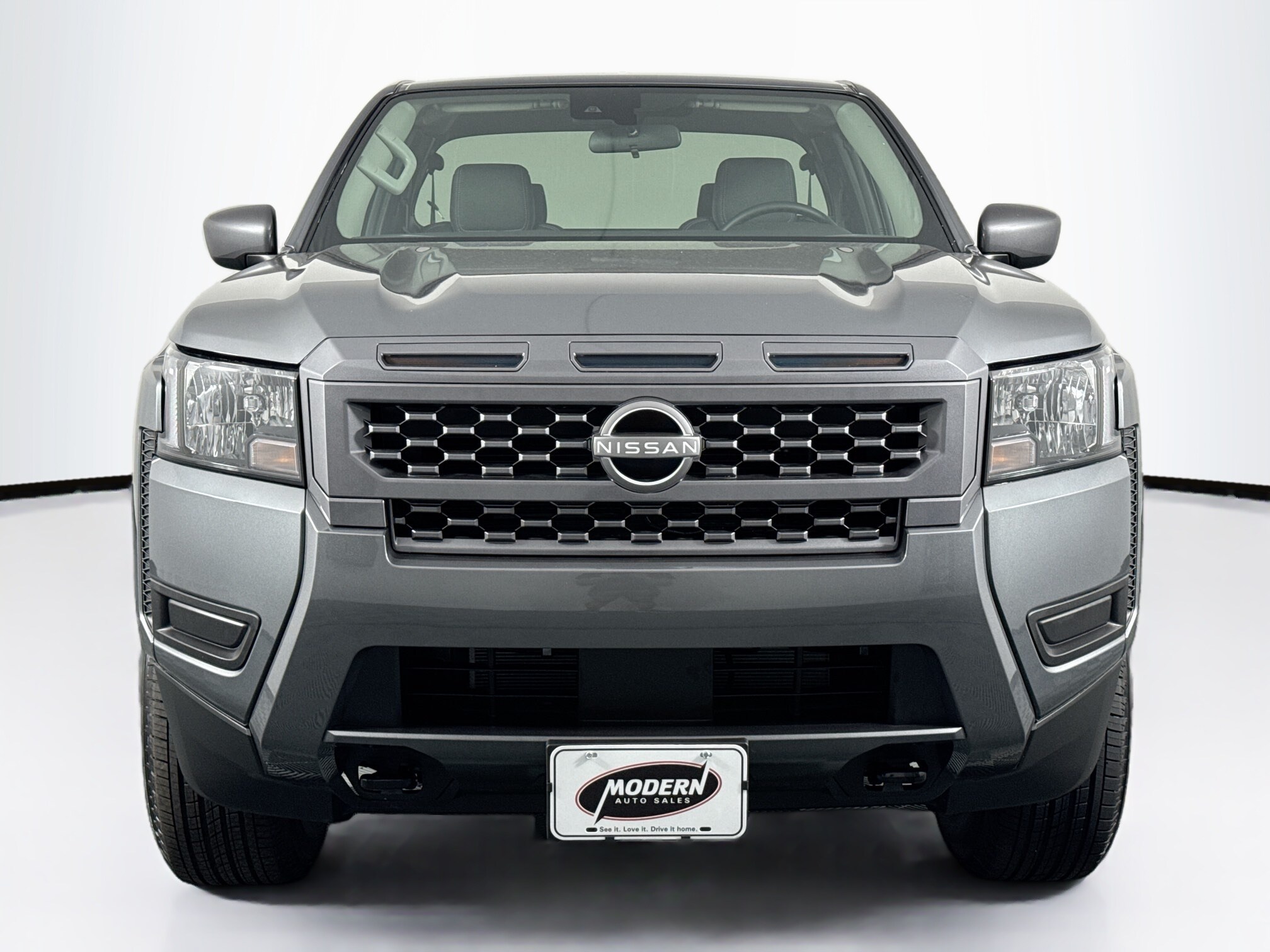 2025 Nissan Frontier SV photo 4