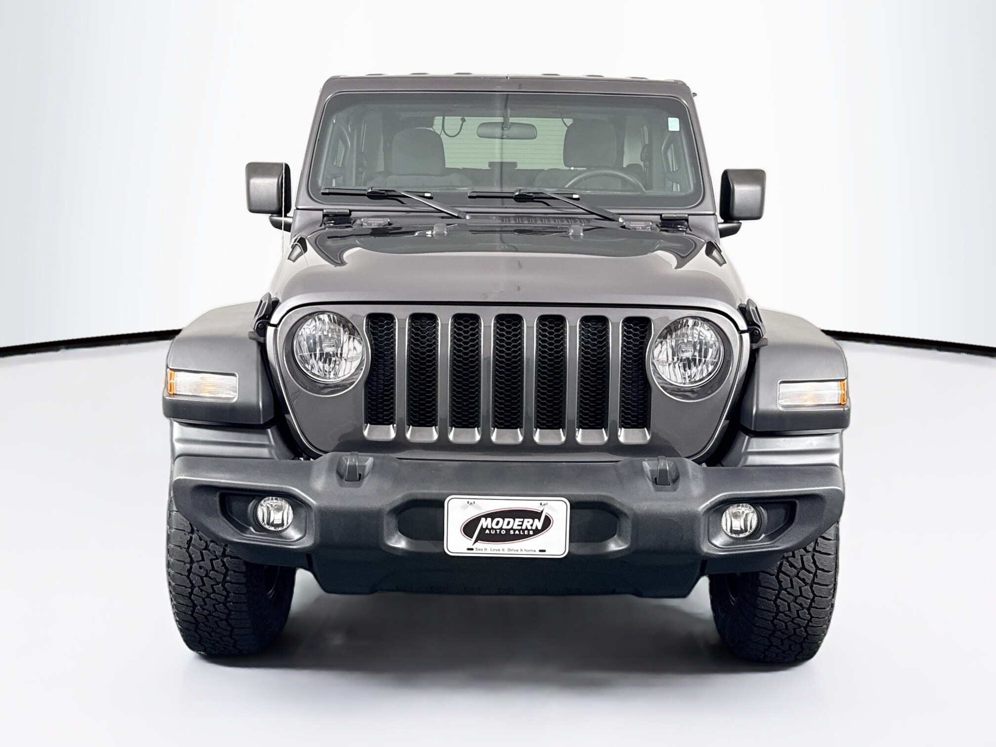 2021 Jeep Wrangler Sport photo 4