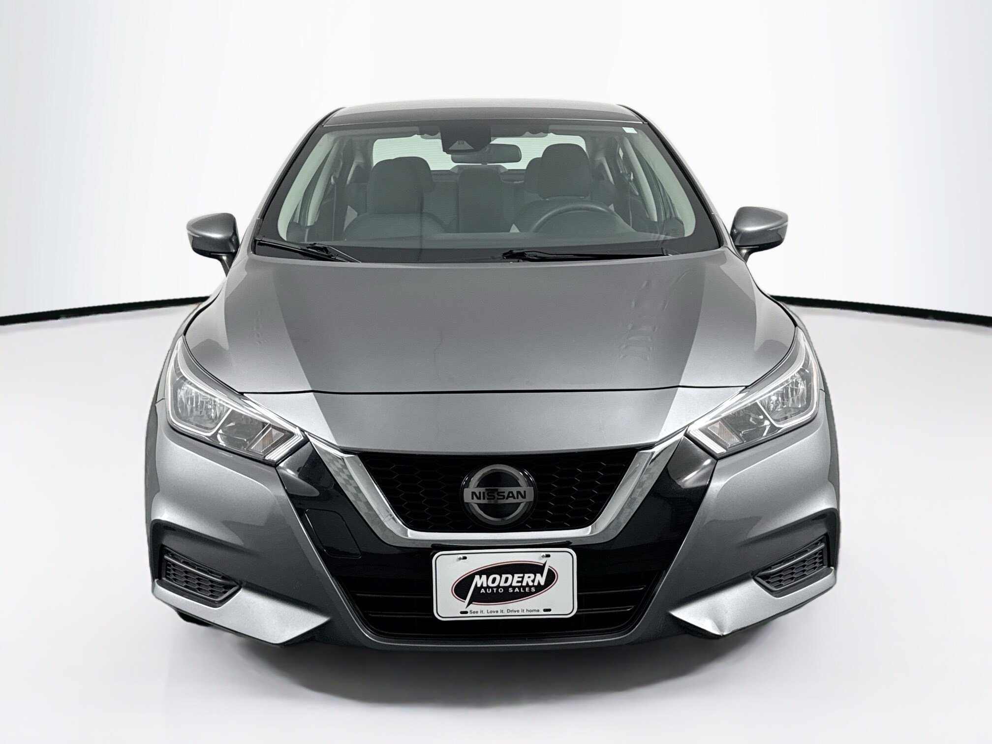 2021 Nissan Versa 1.6 SV photo 4