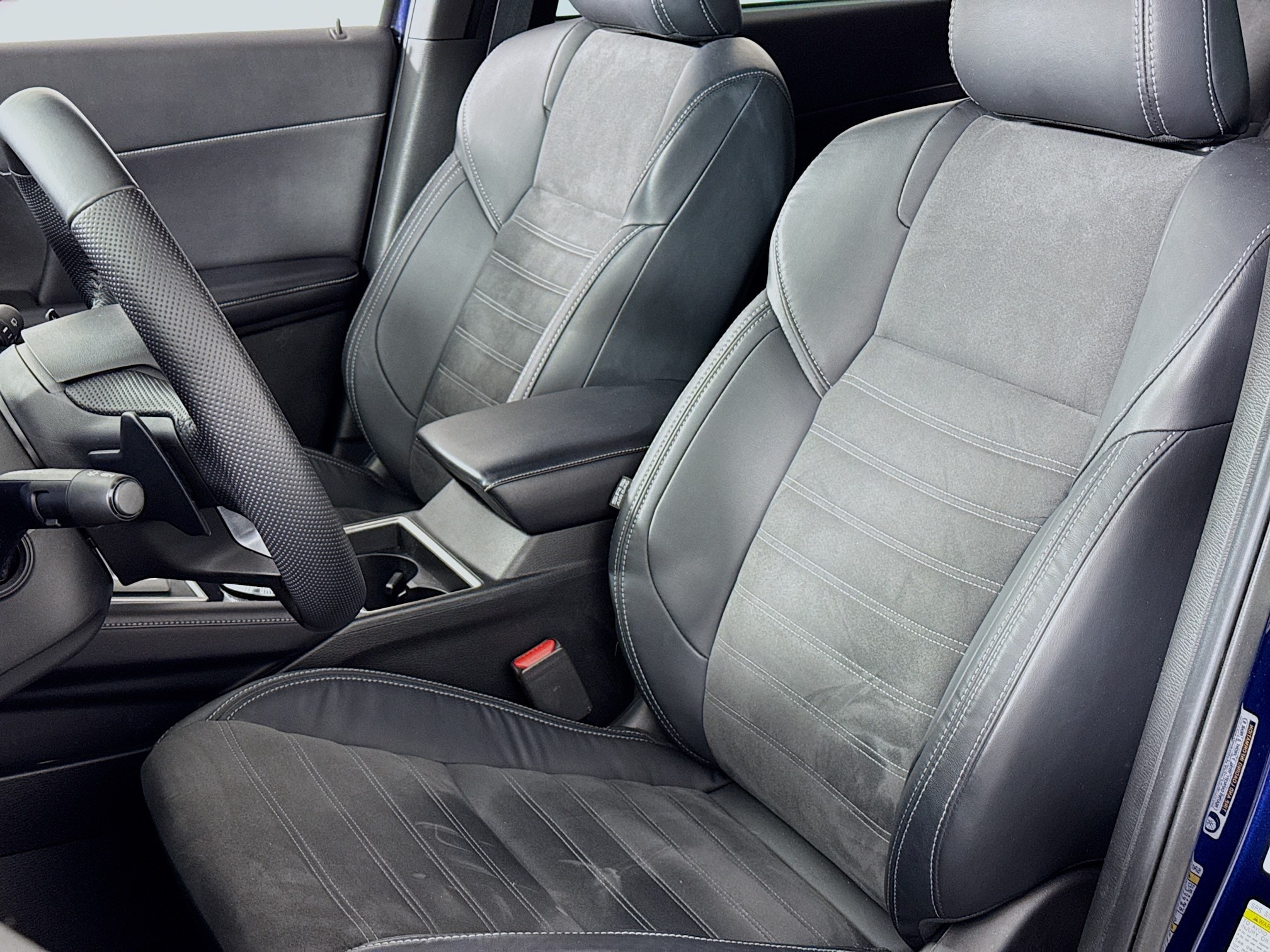 2023 Mitsubishi Outlander Plug-In Hybrid SE - Photo 25