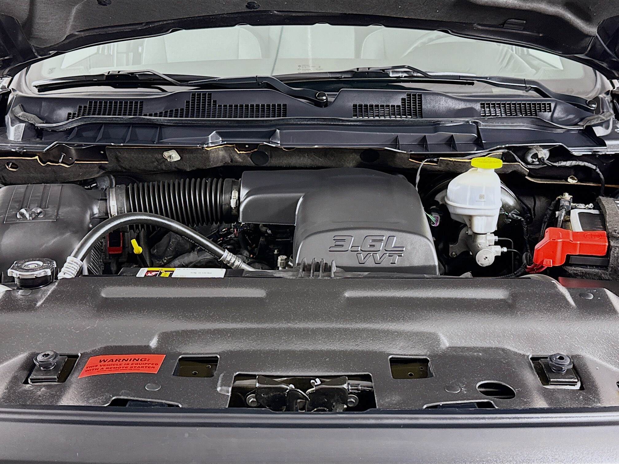2022 Ram 1500 Classic Warlock photo 4