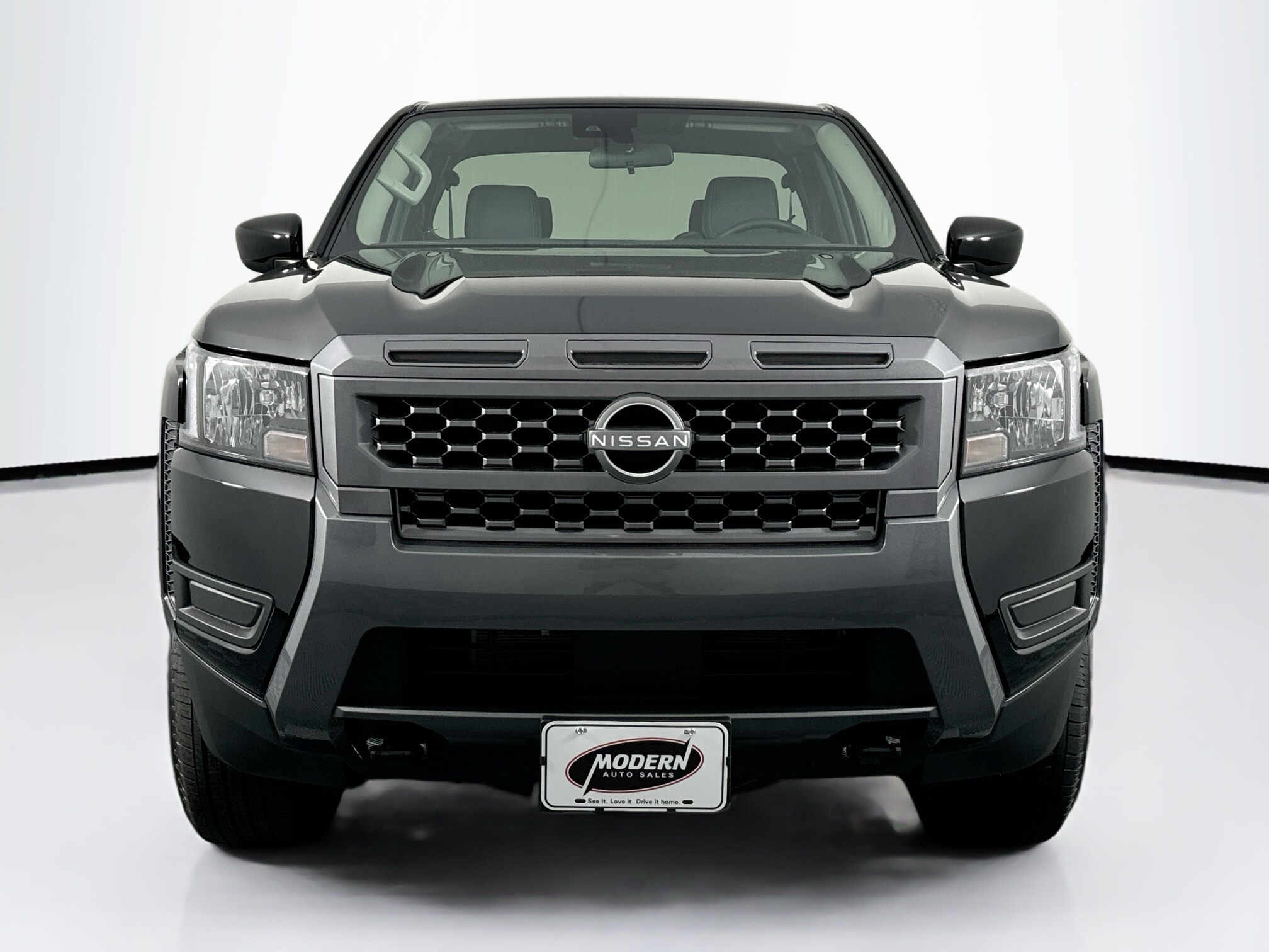 2025 Nissan Frontier SV photo 4