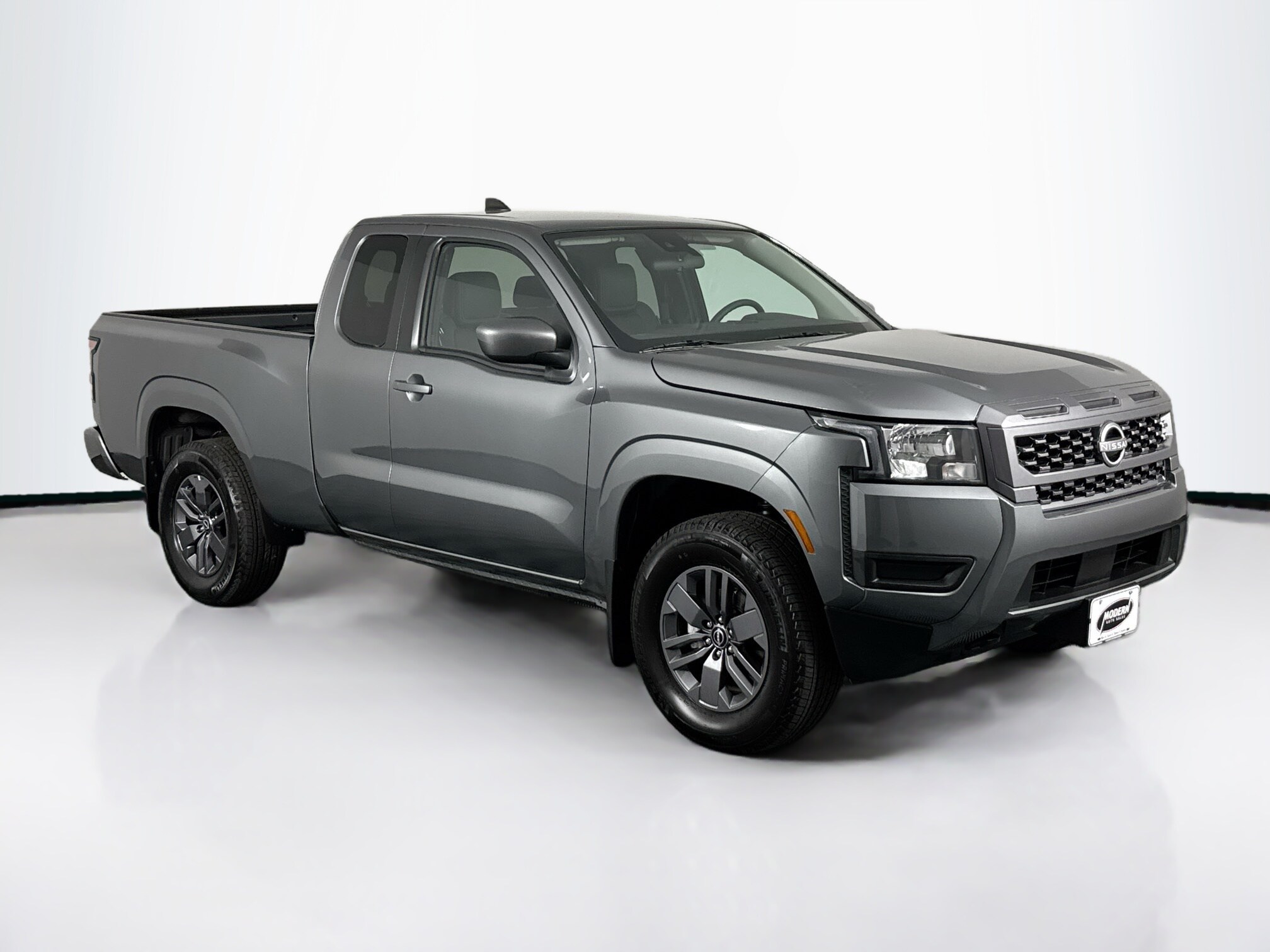 2025 Nissan Frontier SV photo 2