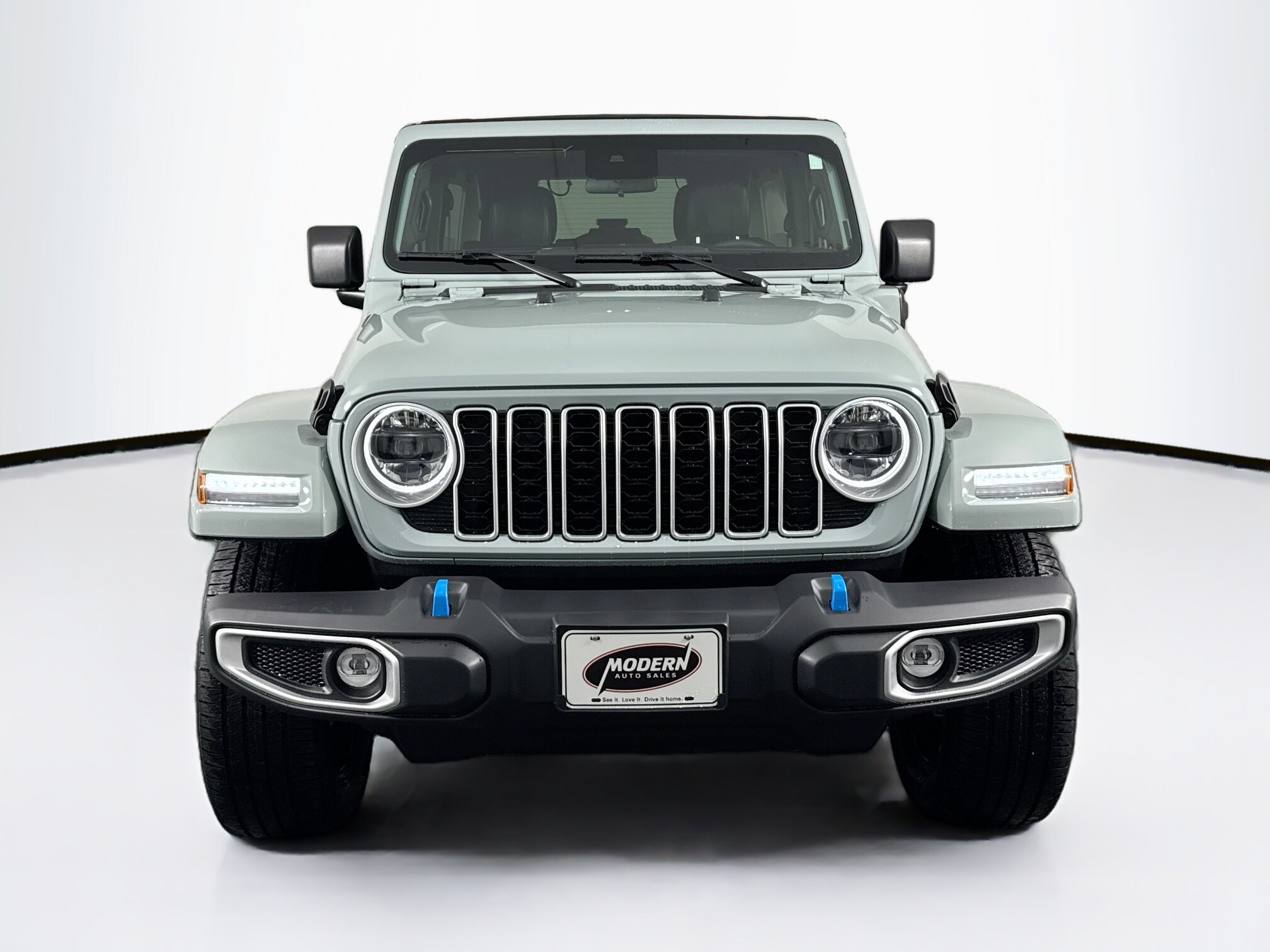 2024 Jeep Wrangler Sahara 4xe photo 4