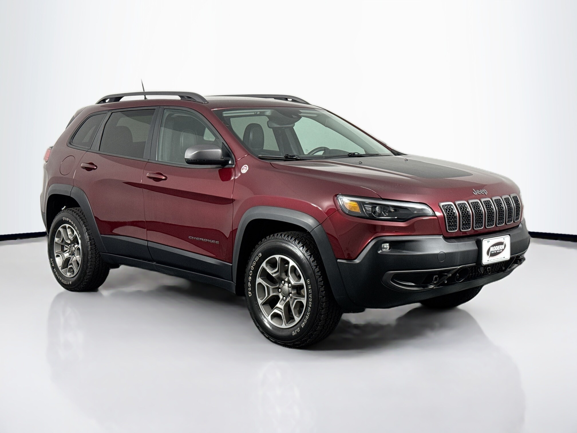 2021 Jeep Cherokee Trailhawk photo 2