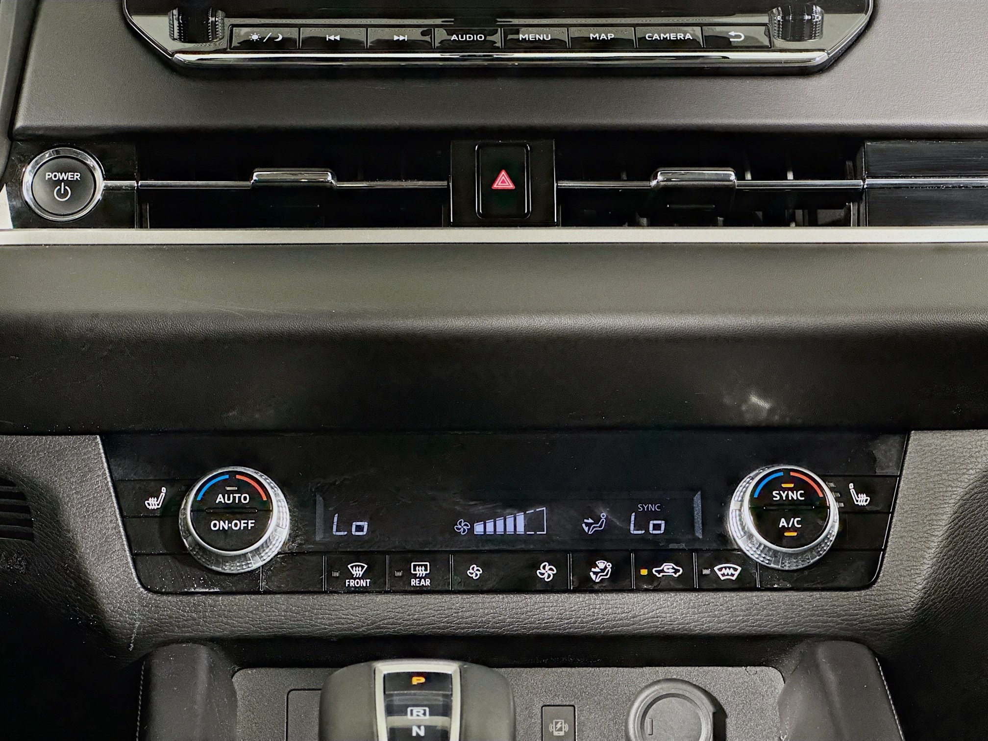 2023 Mitsubishi Outlander Plug-In Hybrid SE - Photo 35