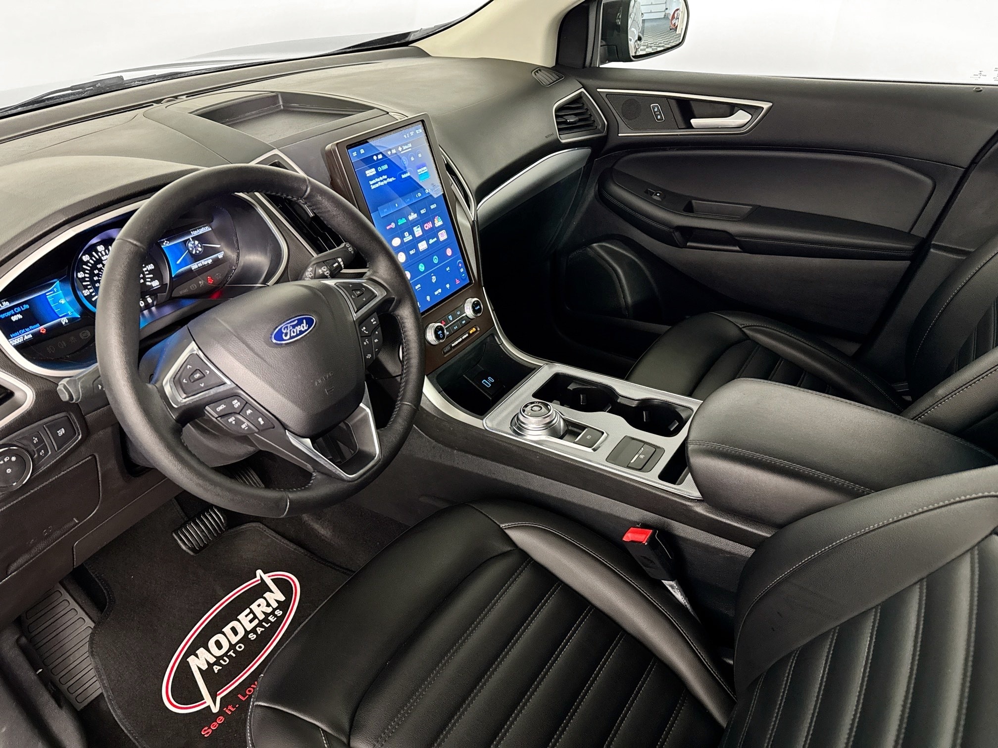 2021 Ford Edge SEL - Photo 8