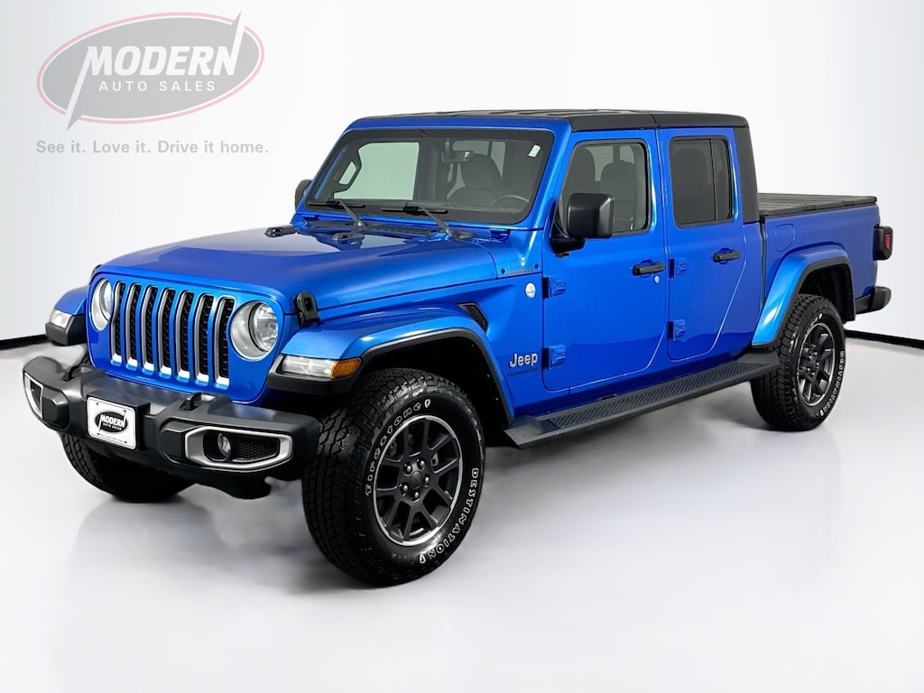 Used 2022 Jeep Gladiator Overland Truck