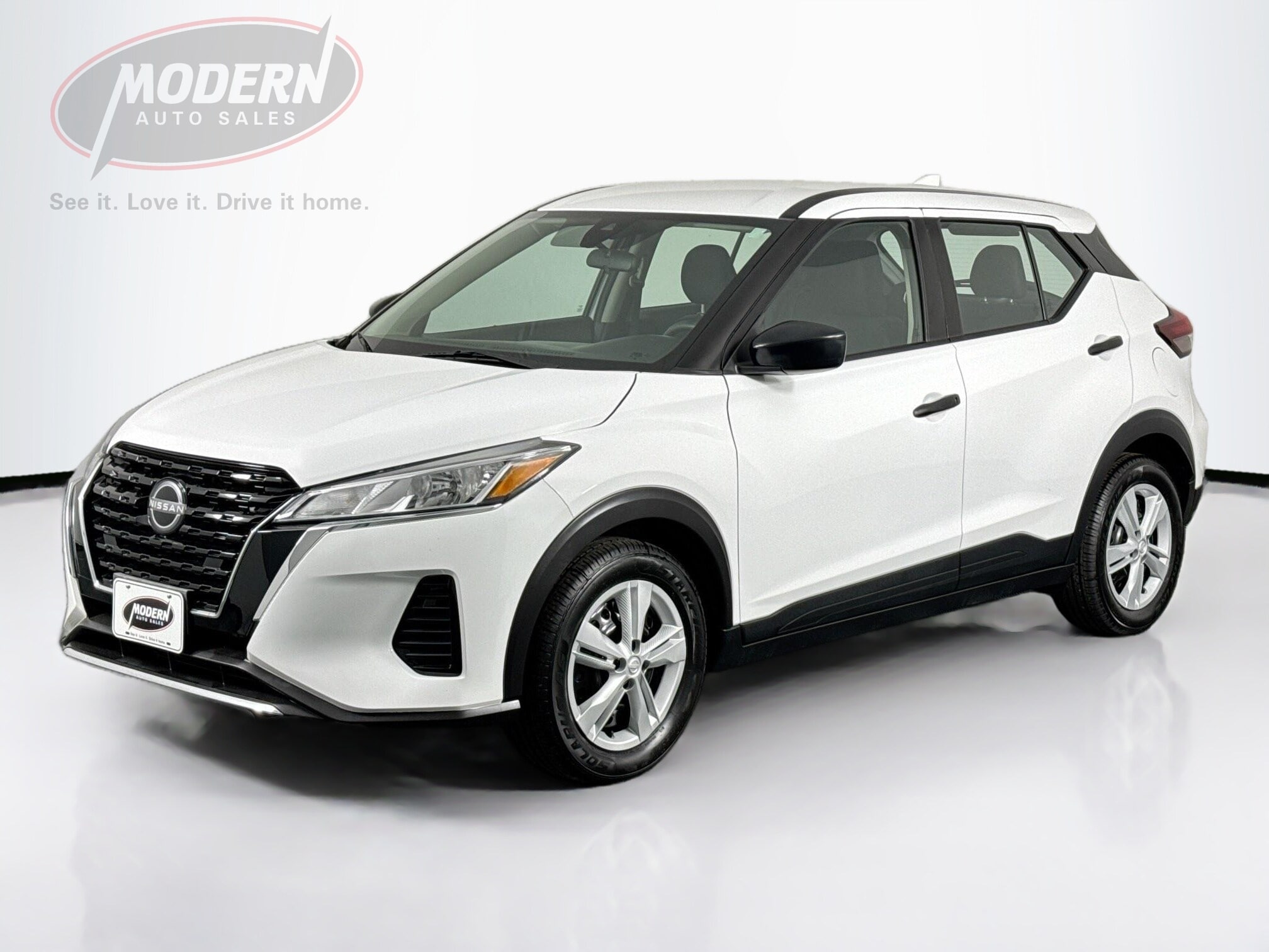2023 Nissan Kicks 1.6 S's photo
