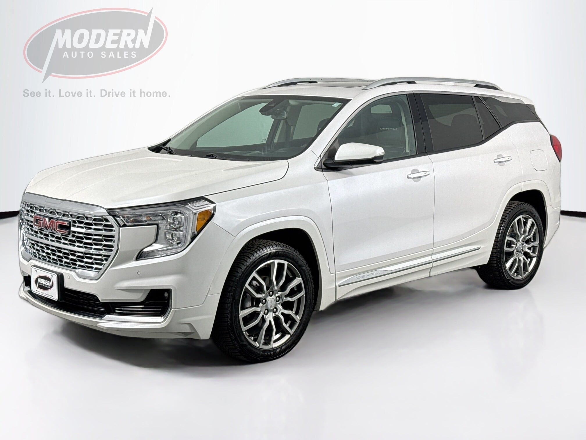 2022 GMC Terrain Denali AWD's photo