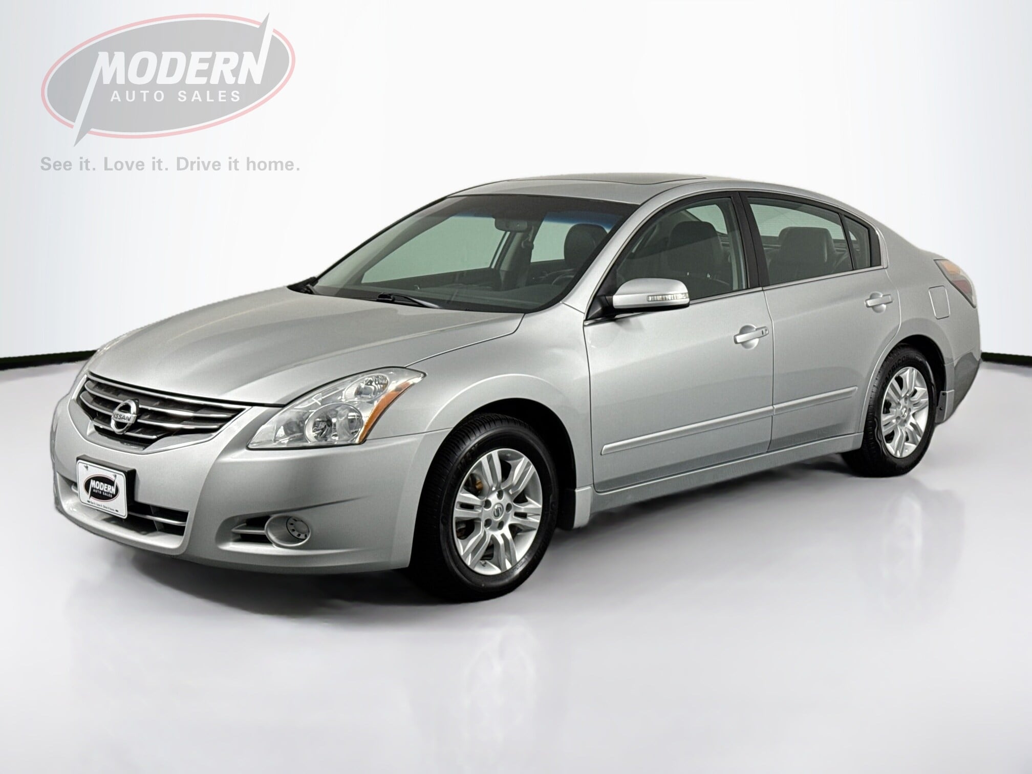 2011 Nissan Altima's photo