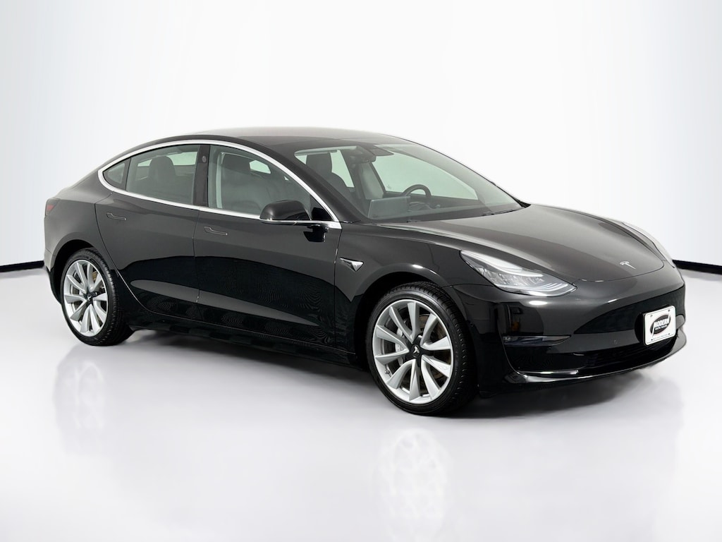 Used 2019 Tesla Model 3 Standard Range Plus Sedan