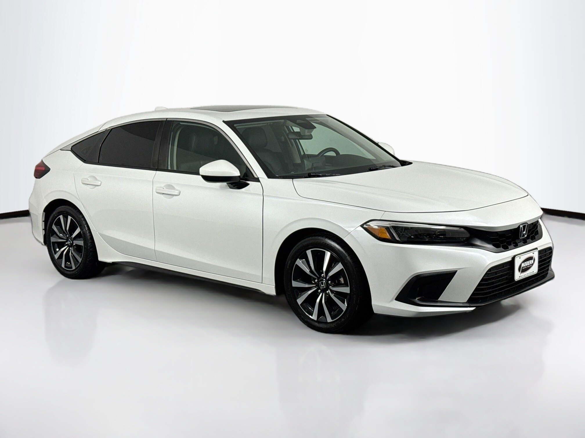 2022 Honda Civic EX-L Hatchback photo 2