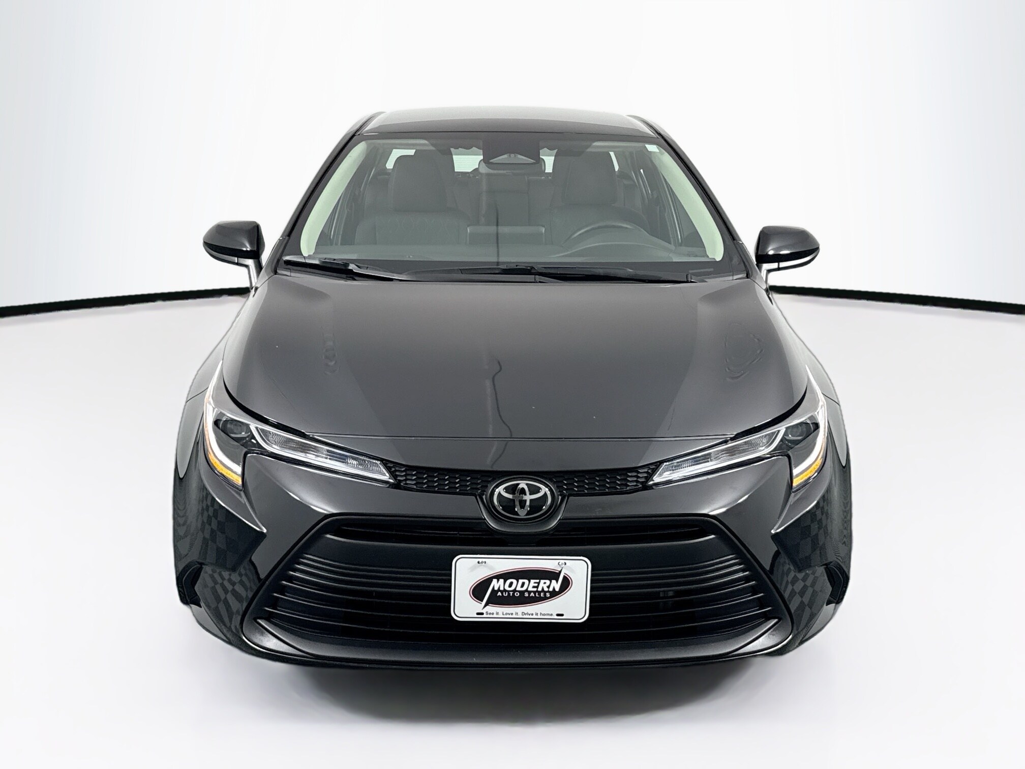 2024 Toyota Corolla LE photo 4