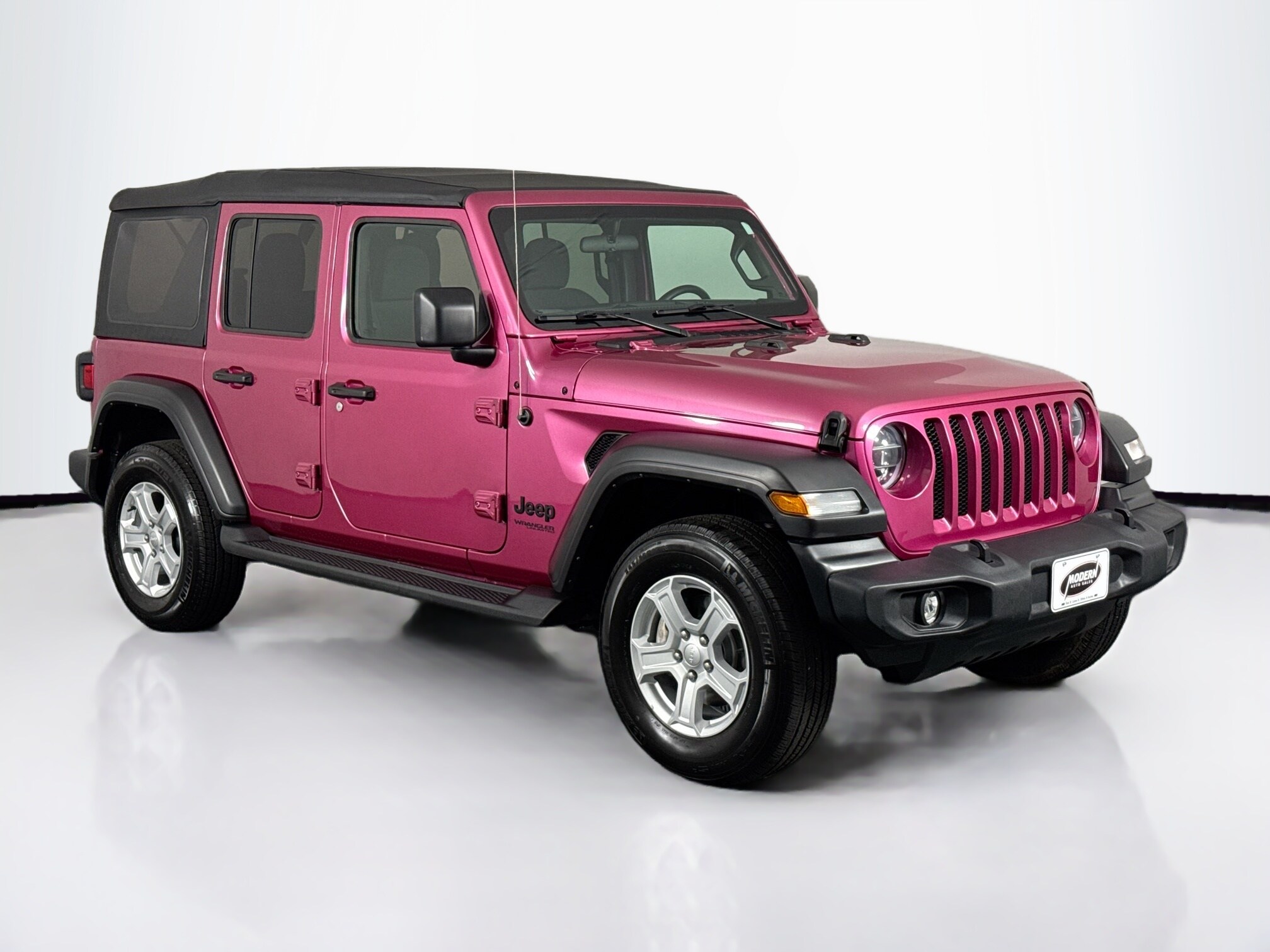 2022 Jeep Wrangler Unlimited Sport S photo 2