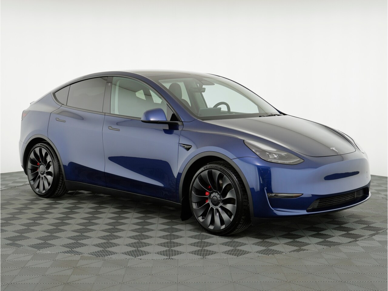 2023 Tesla Model Y Performance photo 2