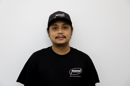Staff member Vondy Long from ID_f30ef8