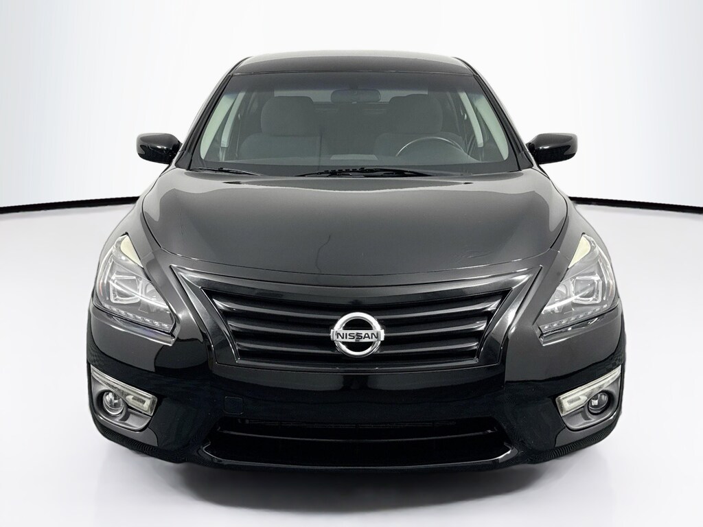 Used 2014 Nissan Altima 2.5 Sedan