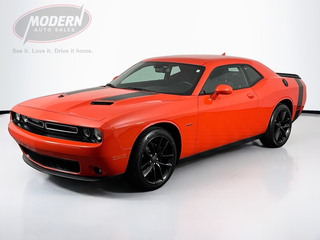 Used 2017 Dodge Challenger R/T Coupe