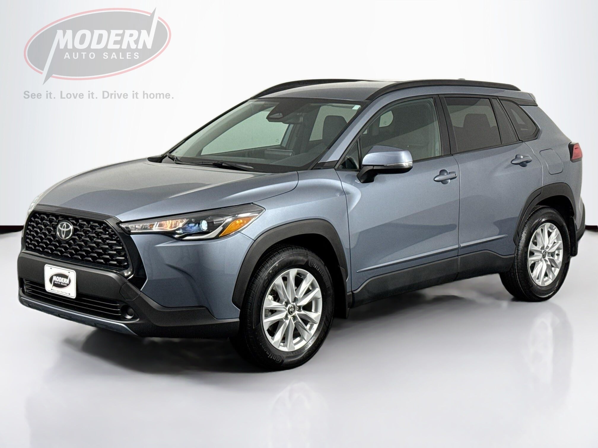 2024 Toyota Corolla Cross LE